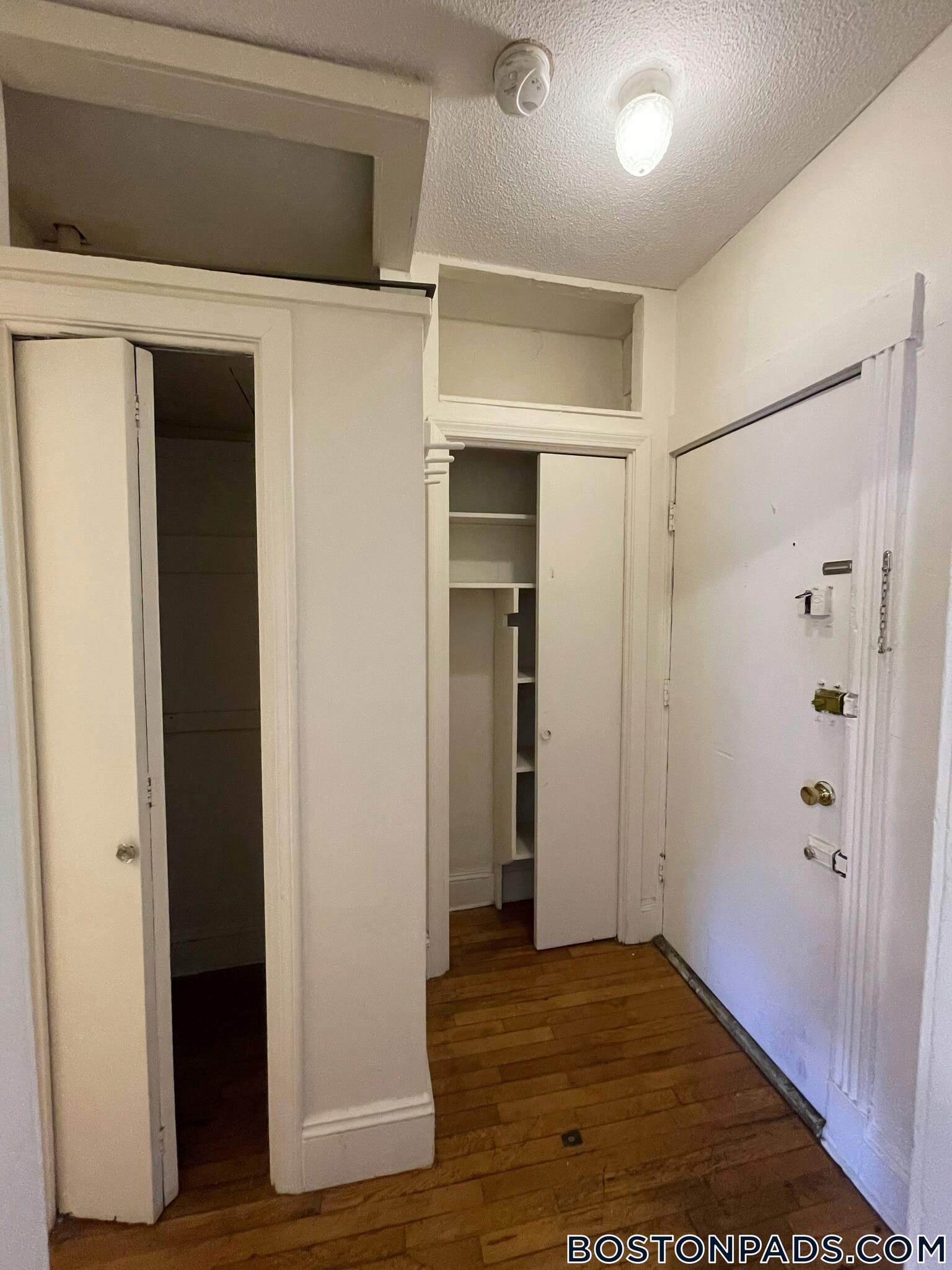 Building Photo - 1148 Commonwealth Ave