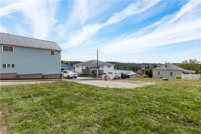 Building Photo - 616 Highland Ave