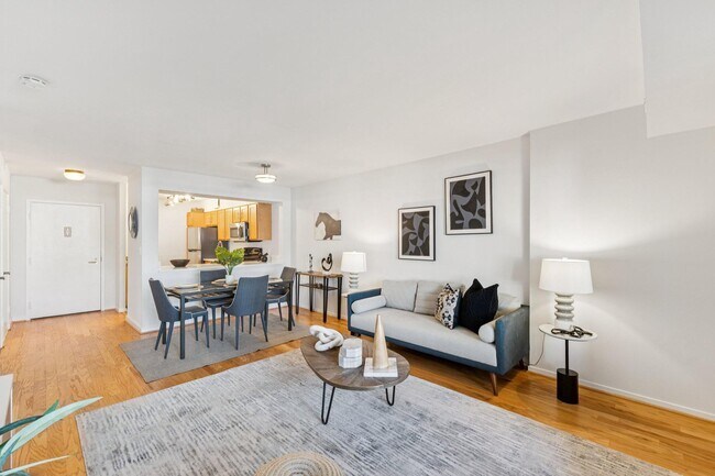 Building Photo - 2320 Wisconsin Ave NW