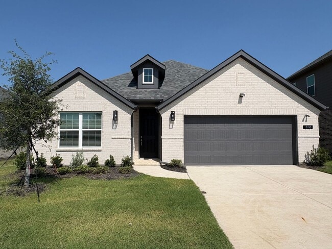 Building Photo - Amazing Lagoon Style Community!