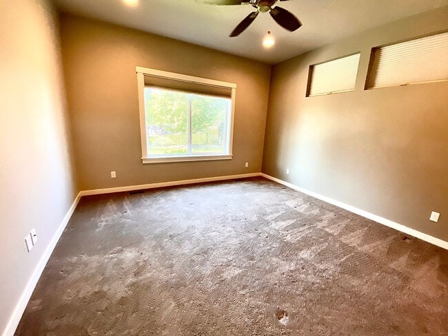 Building Photo - 3844 W Magnolia Ln