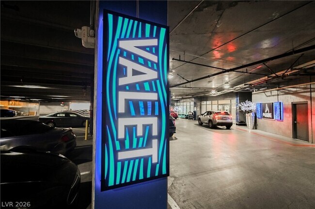 Building Photo - 200 W Sahara Ave