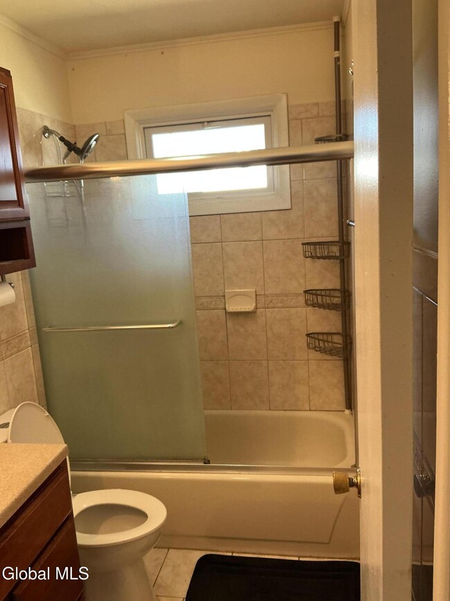 Building Photo - 2 Dyer Dr