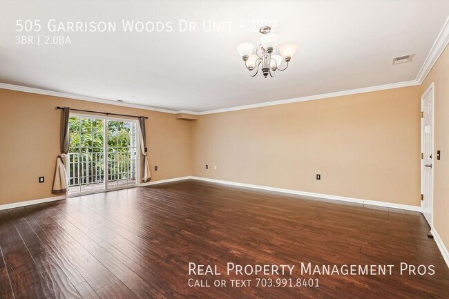 Building Photo - 505 Garrison Woods Dr