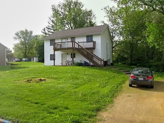 Primary Photo - 345 W Dewey St