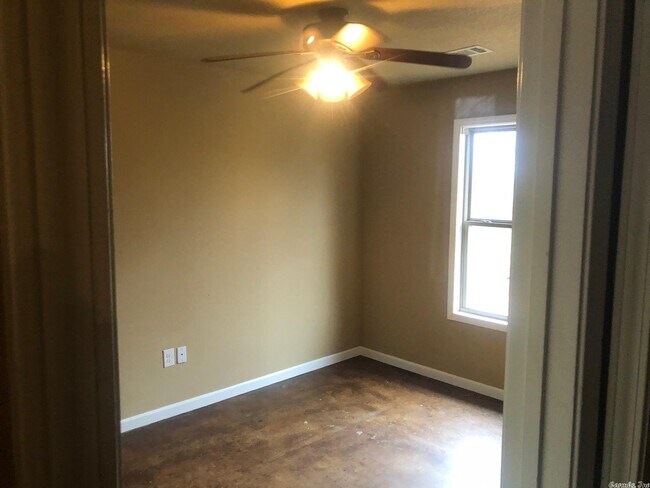 Building Photo - 1716 Arch St