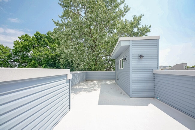 Building Photo - 1817 N 18th St