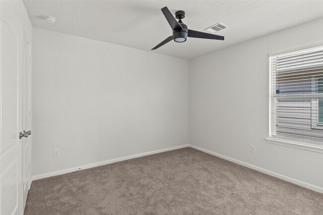 Building Photo - 22230 Wave Hill Ln