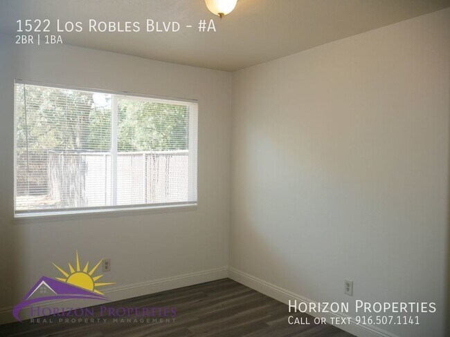 Building Photo - 1522 Los Robles Blvd