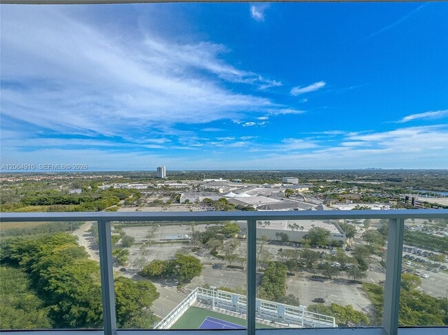 Building Photo - 2000 Metropica Wy