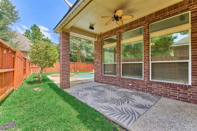 Building Photo - 30 Desert Rose Pl