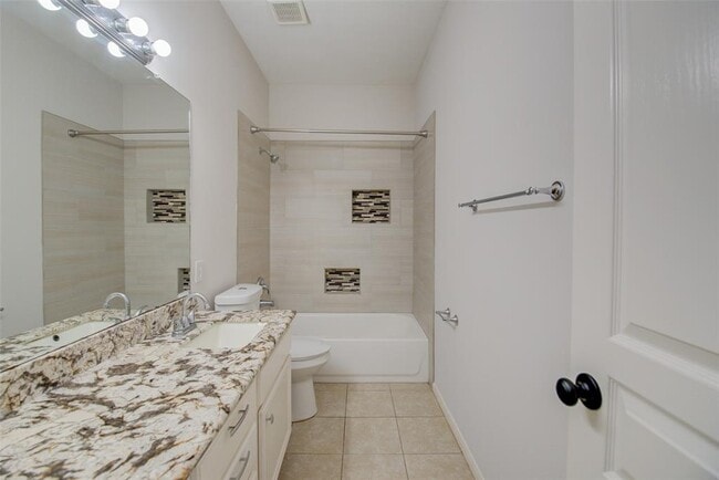 Building Photo - 322 Leafsage Ct