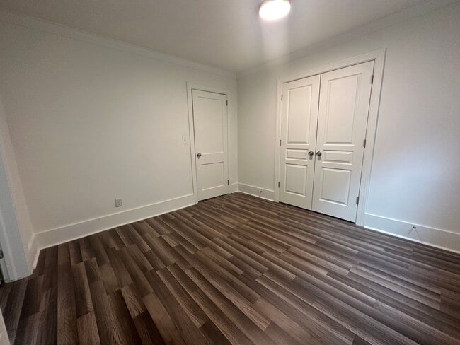 Building Photo - 1814 Newark Ave