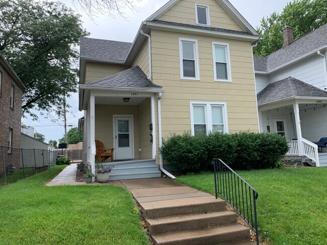 Primary Photo - 1341 15th Street A