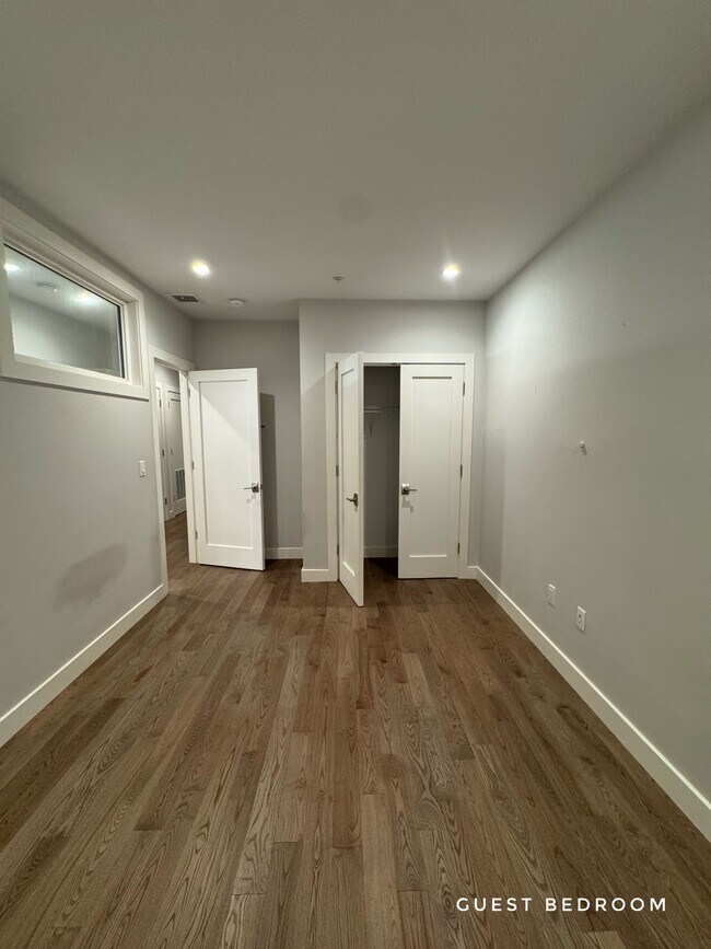 Building Photo - 9 Independence Ave