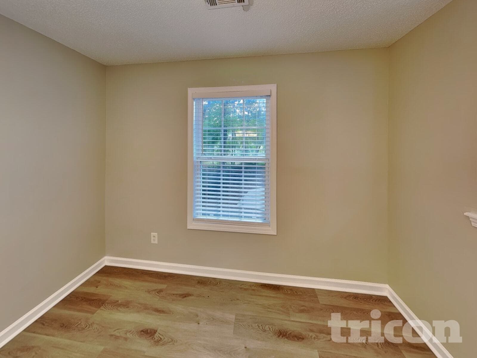 Building Photo - 535 Brentwood Blvd