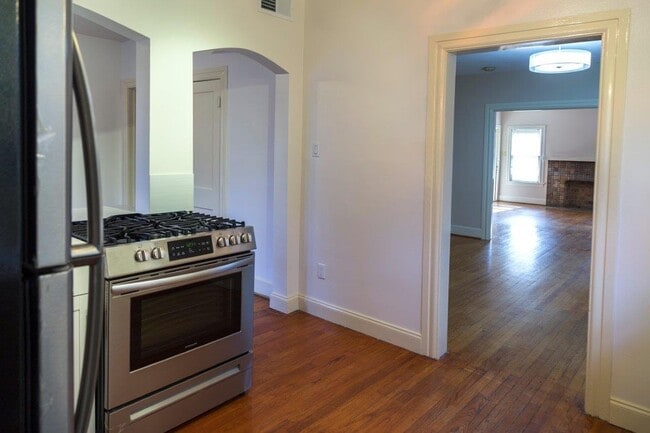 Building Photo - 4127 Prescott Ave
