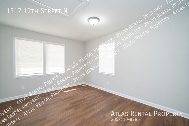 Building Photo - 1317 12th St N