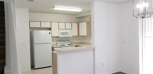 Building Photo - 6138 Olivedale Dr