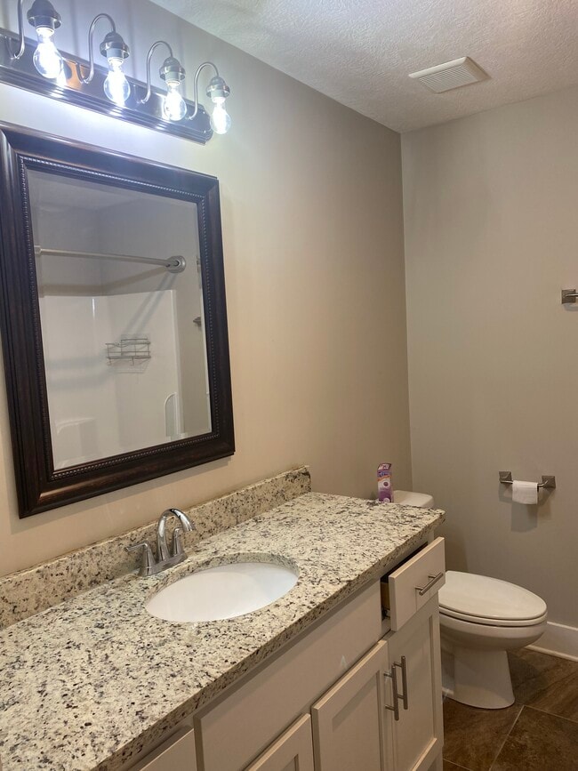 Building Photo - Home at last