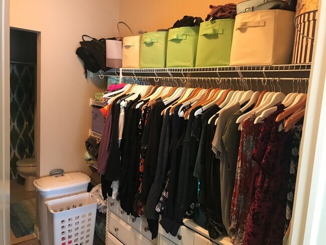 Building Photo - 2725 Northridge Pkwy