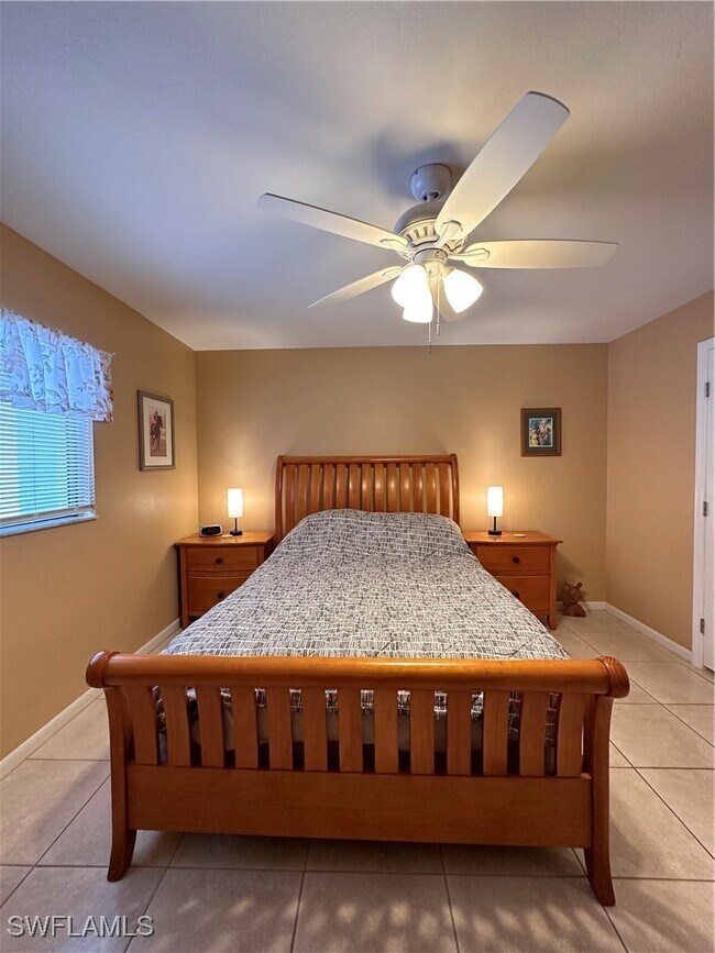 Building Photo - 671 94th Ave N