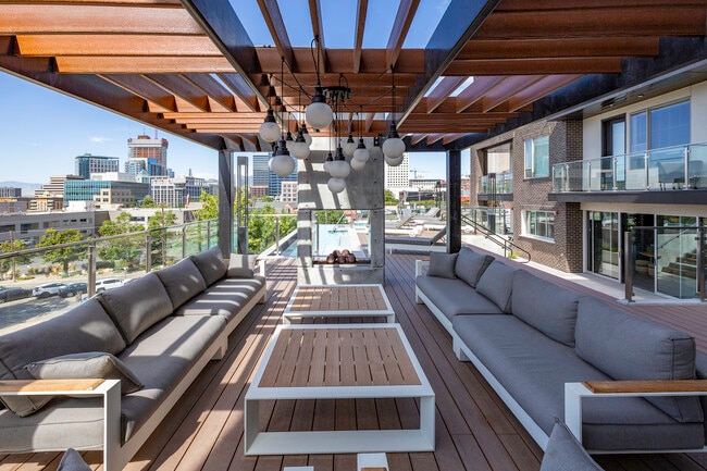 Building Photo - Lotus Republic Apartments