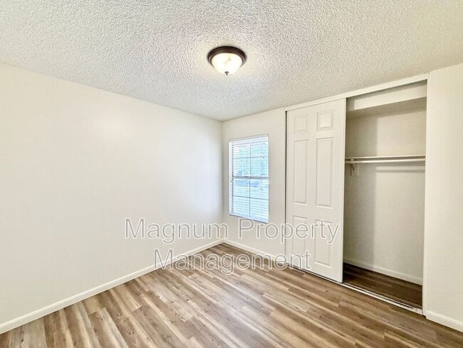 Building Photo - 24690 Rugby Ln
