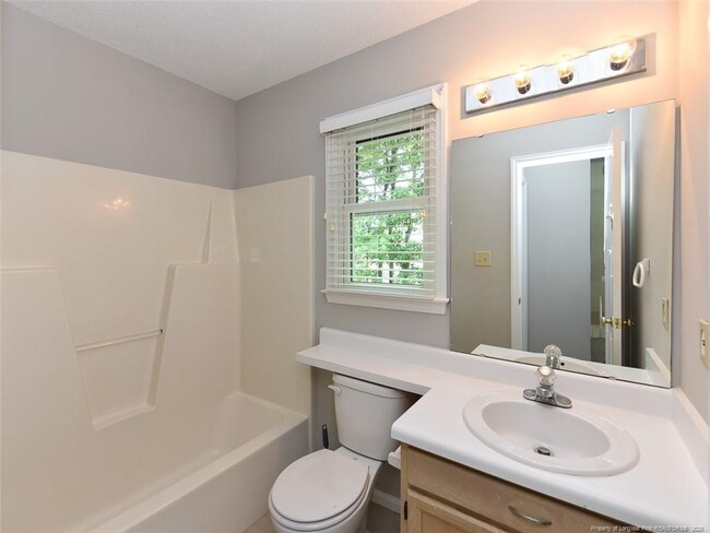 Building Photo - 4916 Royal Adelaide Way