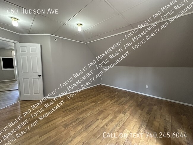 Building Photo - 460 Hudson Ave