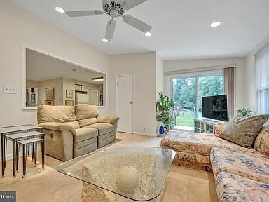 Building Photo - 1131 Haral Pl