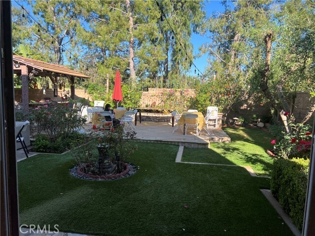 Building Photo - 27 Tree Clover