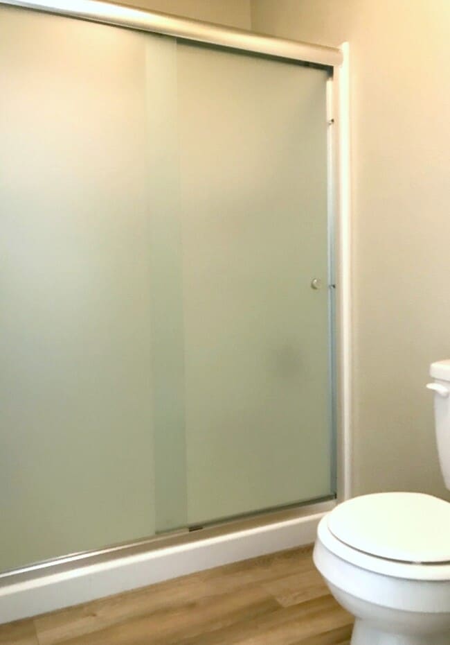 Building Photo - Spacious Condo in Secured Building – Prime...