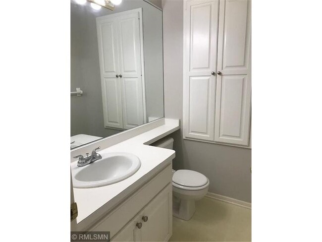 Building Photo - 15655 24th Ave N