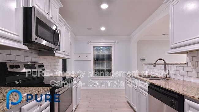 Building Photo - 995 Yarrow Ln