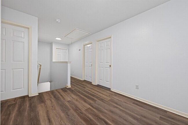 Building Photo - 10039 Morocco Rd