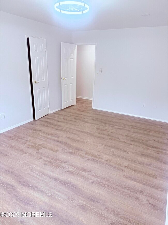 Building Photo - 28 Windsor Terrace