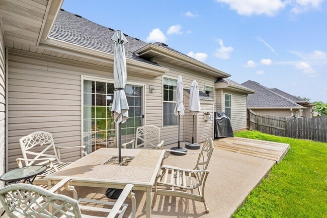 Building Photo - 4804 Cedar Coals Ct