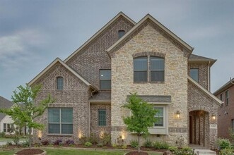 Building Photo - 1605 Ashington Trail