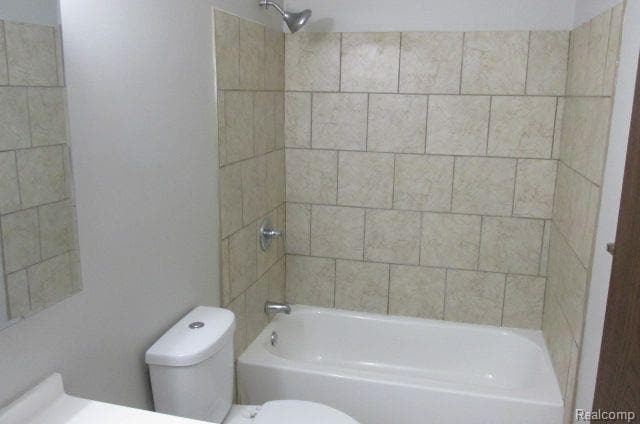 Building Photo - 7310 Bluewater Dr
