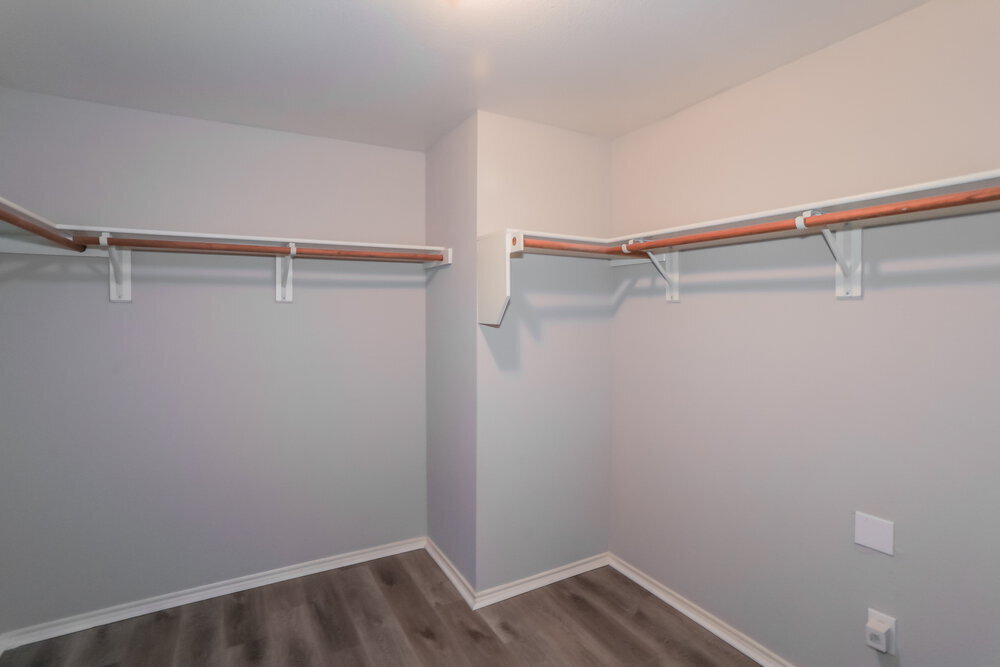 Building Photo - 628 Rockbrook Dr