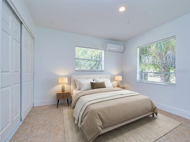 Building Photo - 3017 49th St S