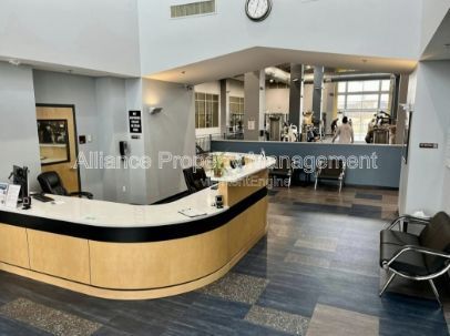 Building Photo - 8131 Oliver Rd