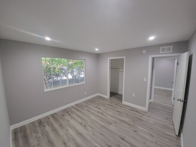 Building Photo - 19221 Napa St