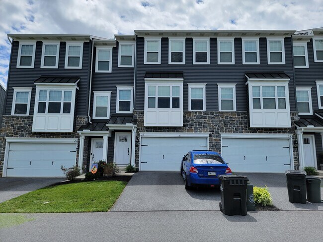 Building Photo - 22 Glenbrook Ct