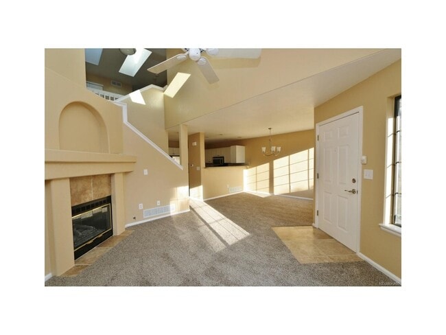 Building Photo - 8754 Allison Dr