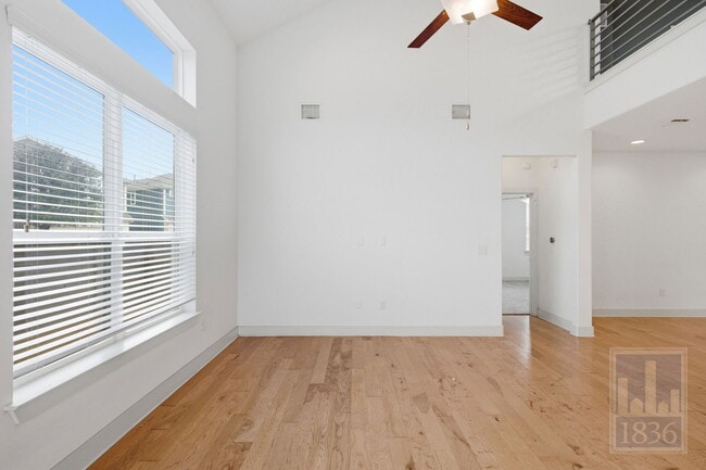 Building Photo - 5901 Rubicon Run