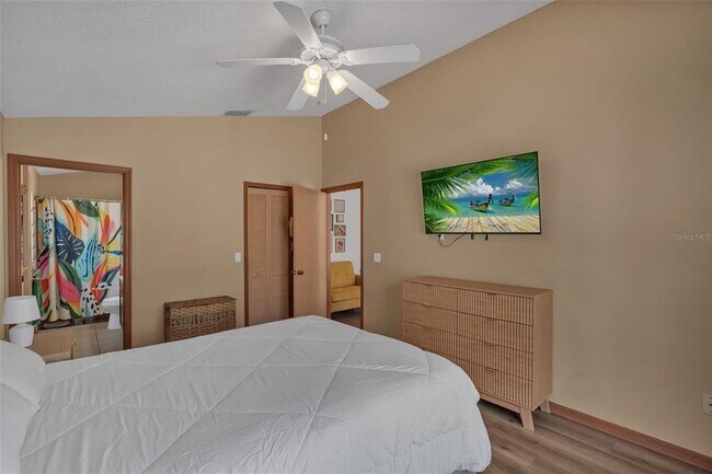 Building Photo - 3024 Bloomsbury Dr