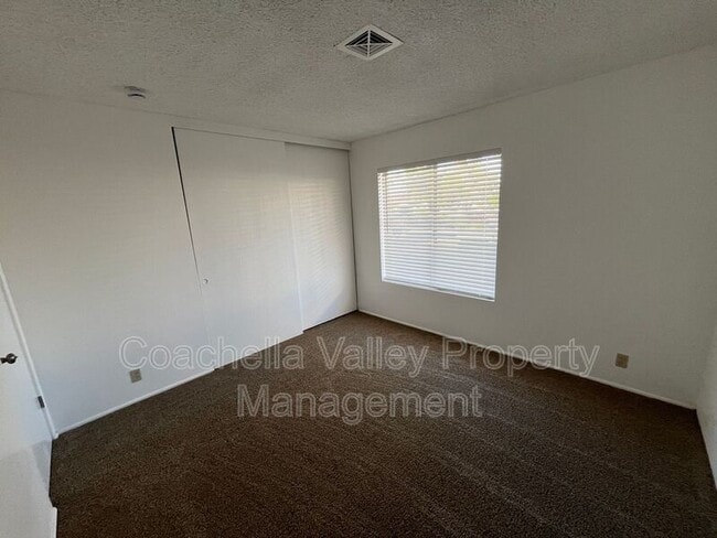 Building Photo - 1545 Inca Cir