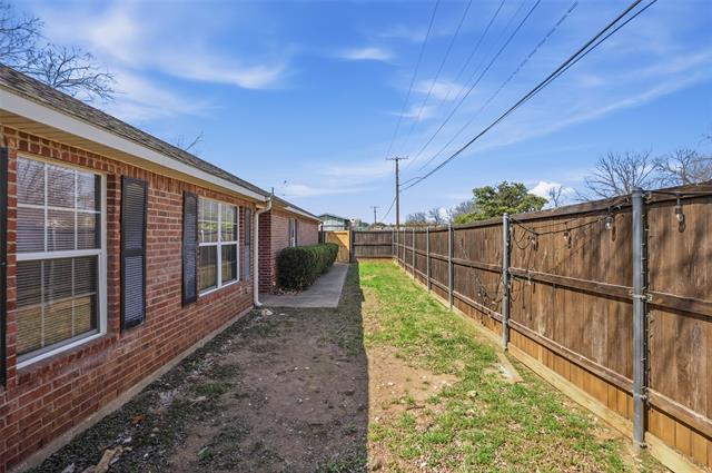 Building Photo - 2803 Wayside Ave
